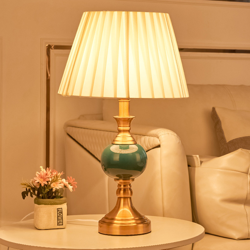 Lampada da comodino in stile r - Desk Lamp recensione e prezzo