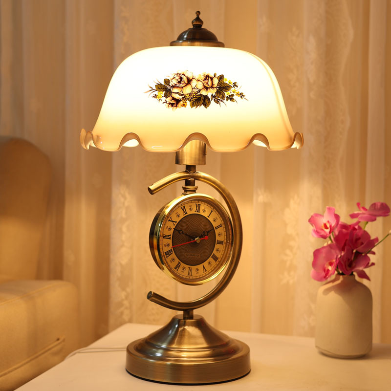 Lampada da scrivania in stile  - Desk Lamp recensione e prezzo